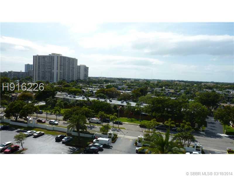 GREAT BRIGHT UNIT WITH THE GARDEN VIEW. EXCELLENT LOCATION NEAR THE SHOPPING CENTER AND RESTAURANTS. UNIT IS IN MOVE-IN CONDITION! MARBLE FLOOR THROUGHOUT THE UNIT. FULLY RENOVATED KITCHEN AND BATHROOMS. UPDATED APPLIANCES. COMPLETELY FURNISHED. BUILDING HAS GREAT AMENITIES, SUCH AS HEATED POOL, SAUNA, CLUB HOUSE, BILLIARD ROOM AND ETC.