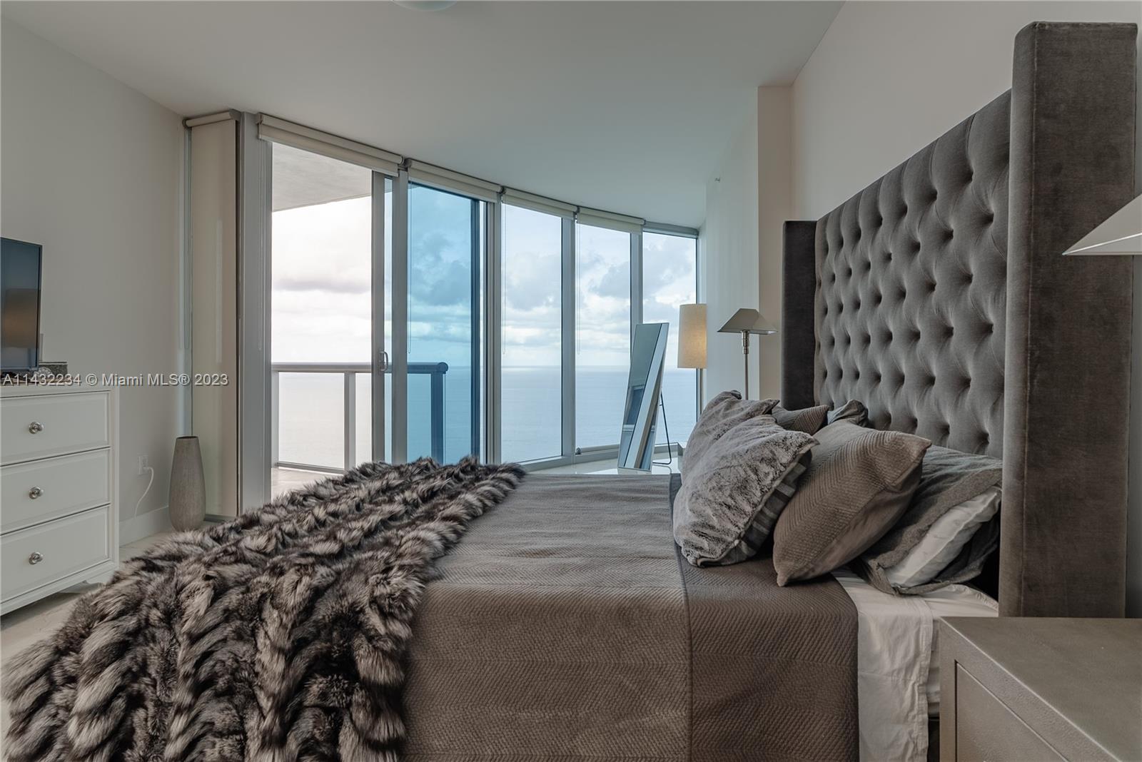 JADE BEACH CONDO - Residential