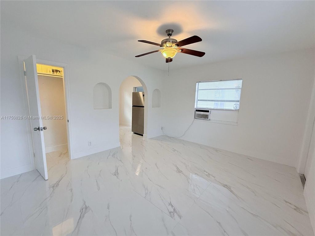 Photo of 1625 S Federal Hwy #3, Lake Worth, FL 33460 (MLS # A11750826)