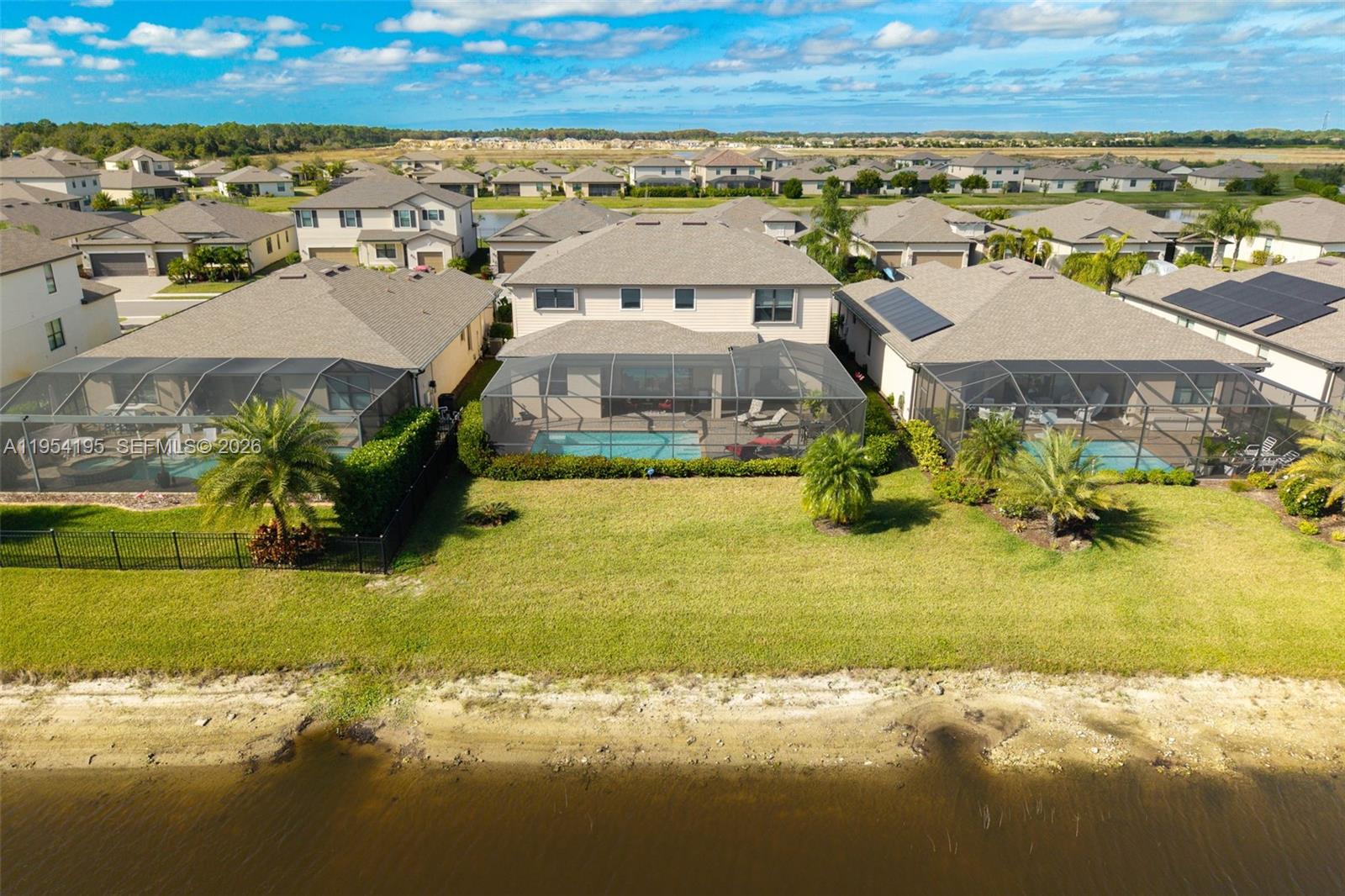 PORTICO - Residential