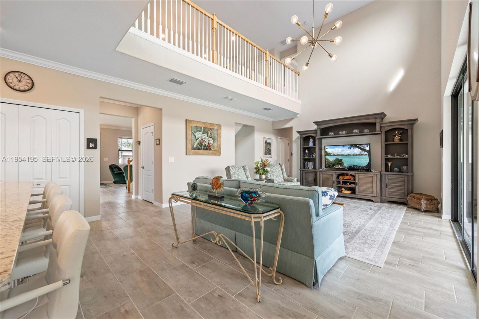 PORTICO - Residential