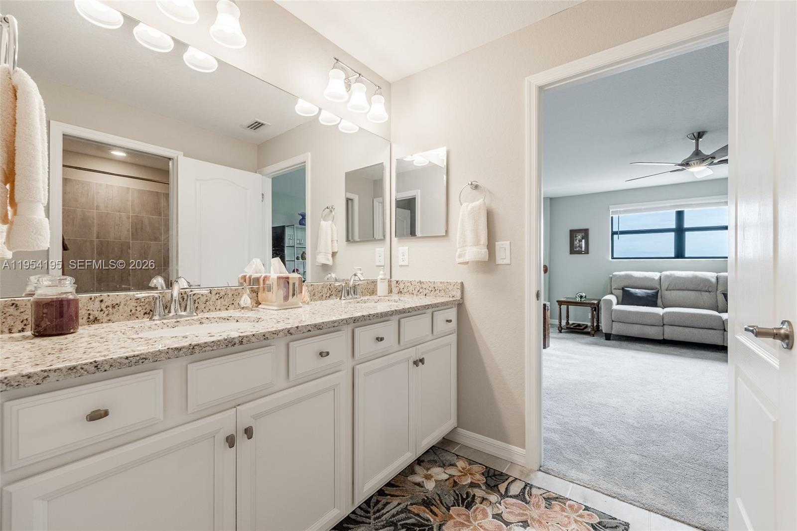 PORTICO - Residential