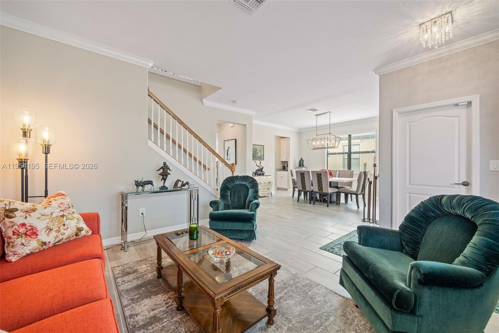 PORTICO - Residential