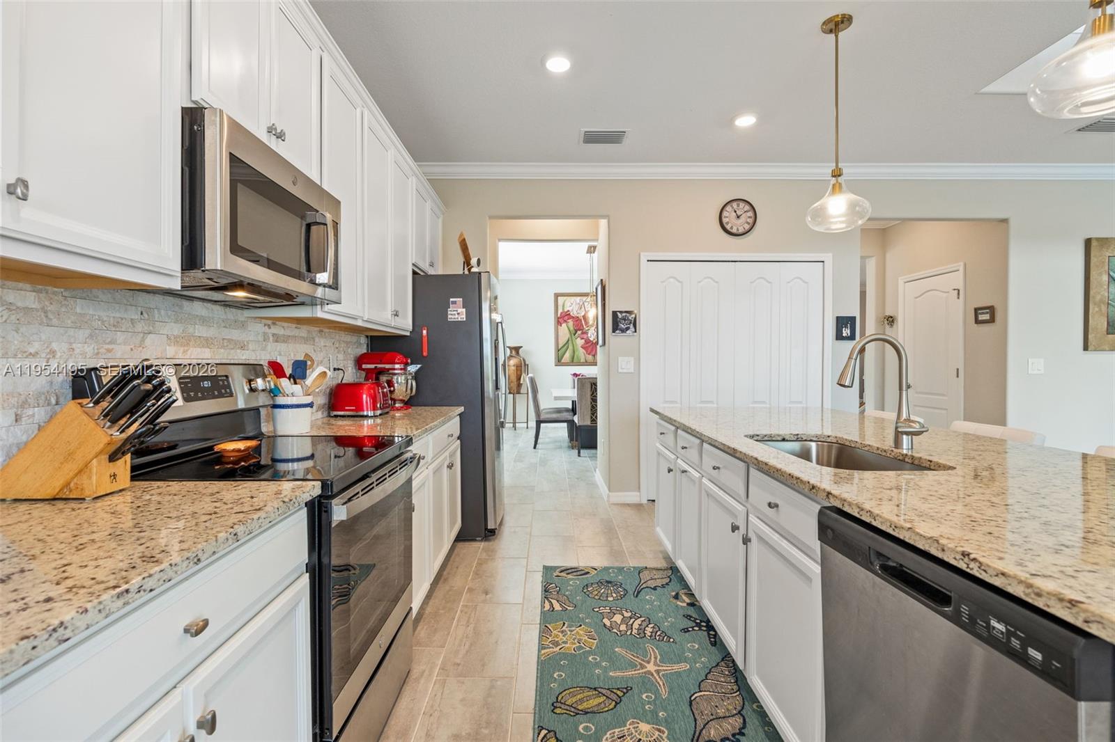 PORTICO - Residential