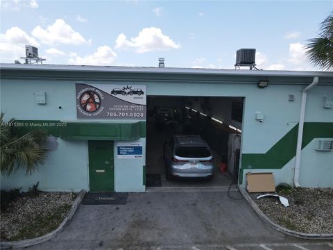 10770 SW 188th St 10770 Cutler Bay FL 33157