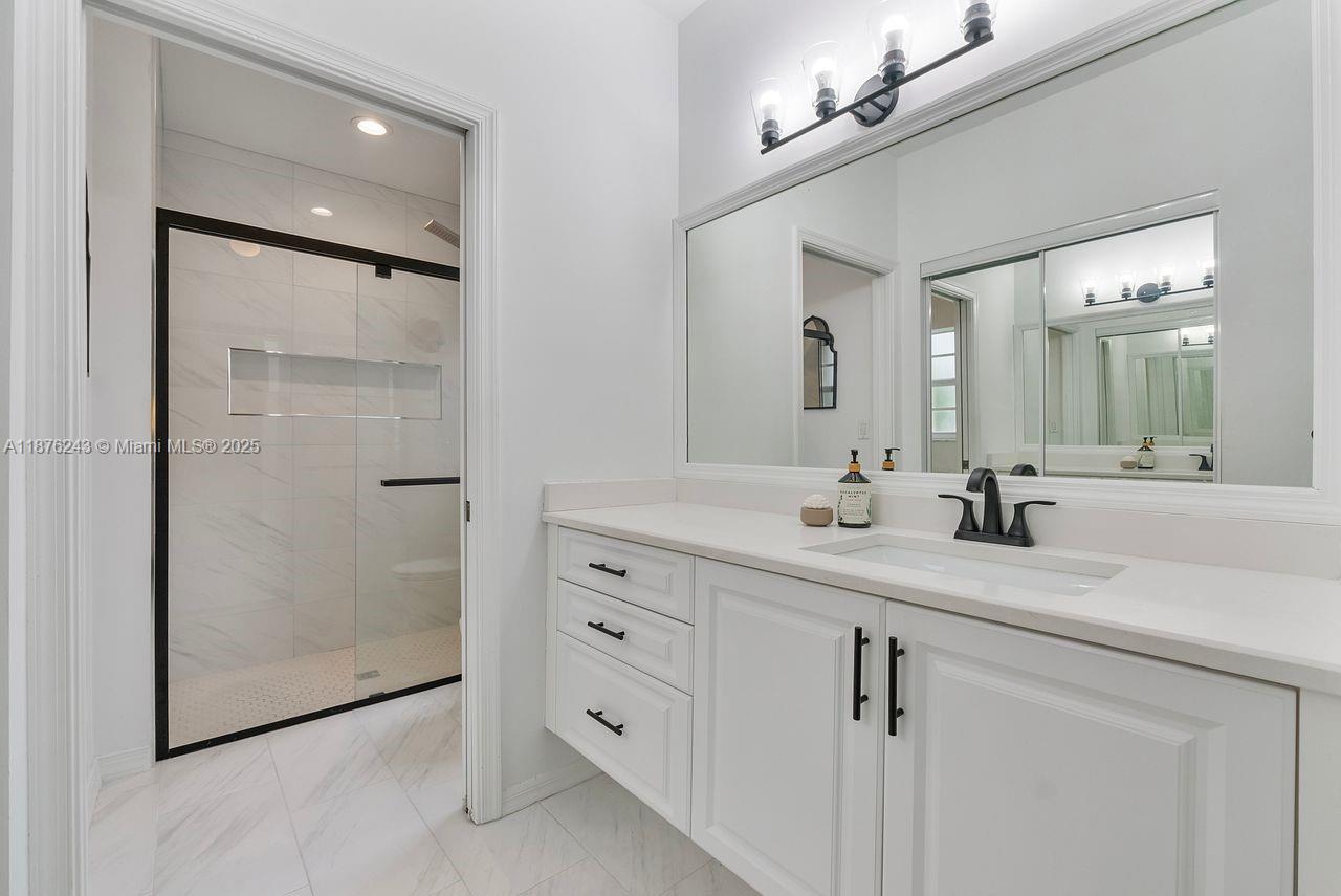 FLORAL LAKES PH 3 AND 4 - Residential