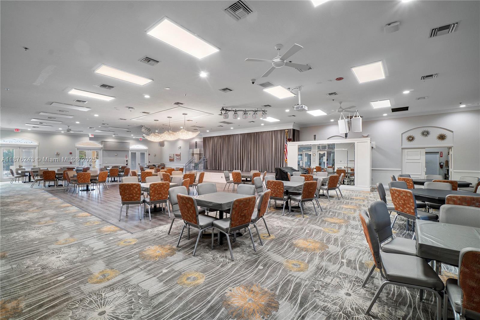 FLORAL LAKES PH 3 AND 4 - Residential