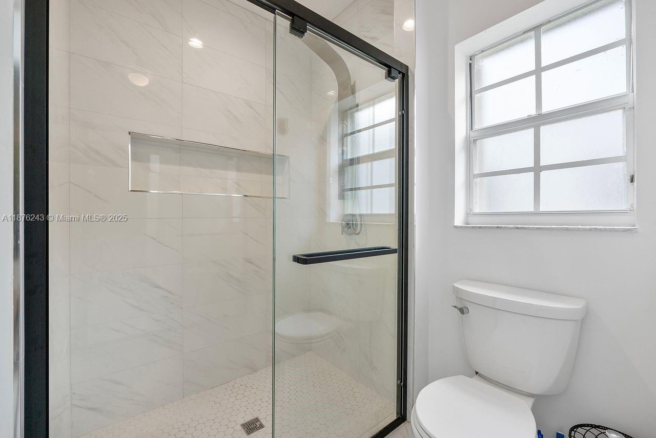 FLORAL LAKES PH 3 AND 4 - Residential