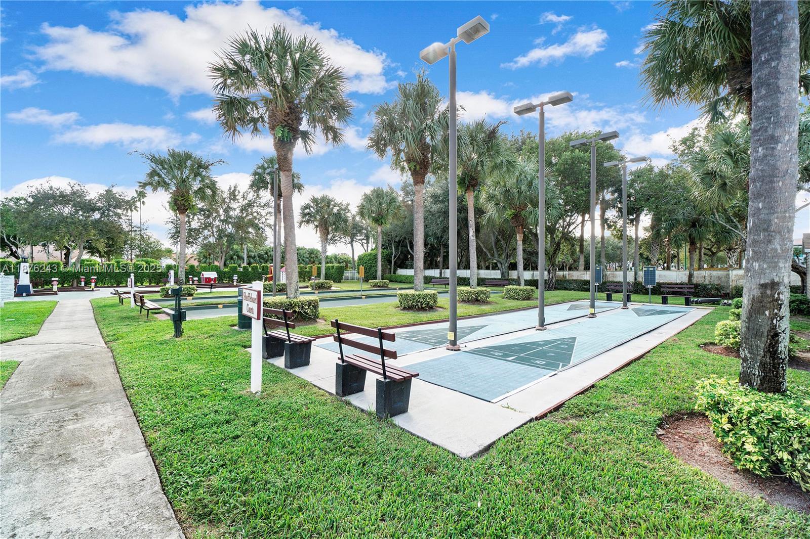 FLORAL LAKES PH 3 AND 4 - Residential