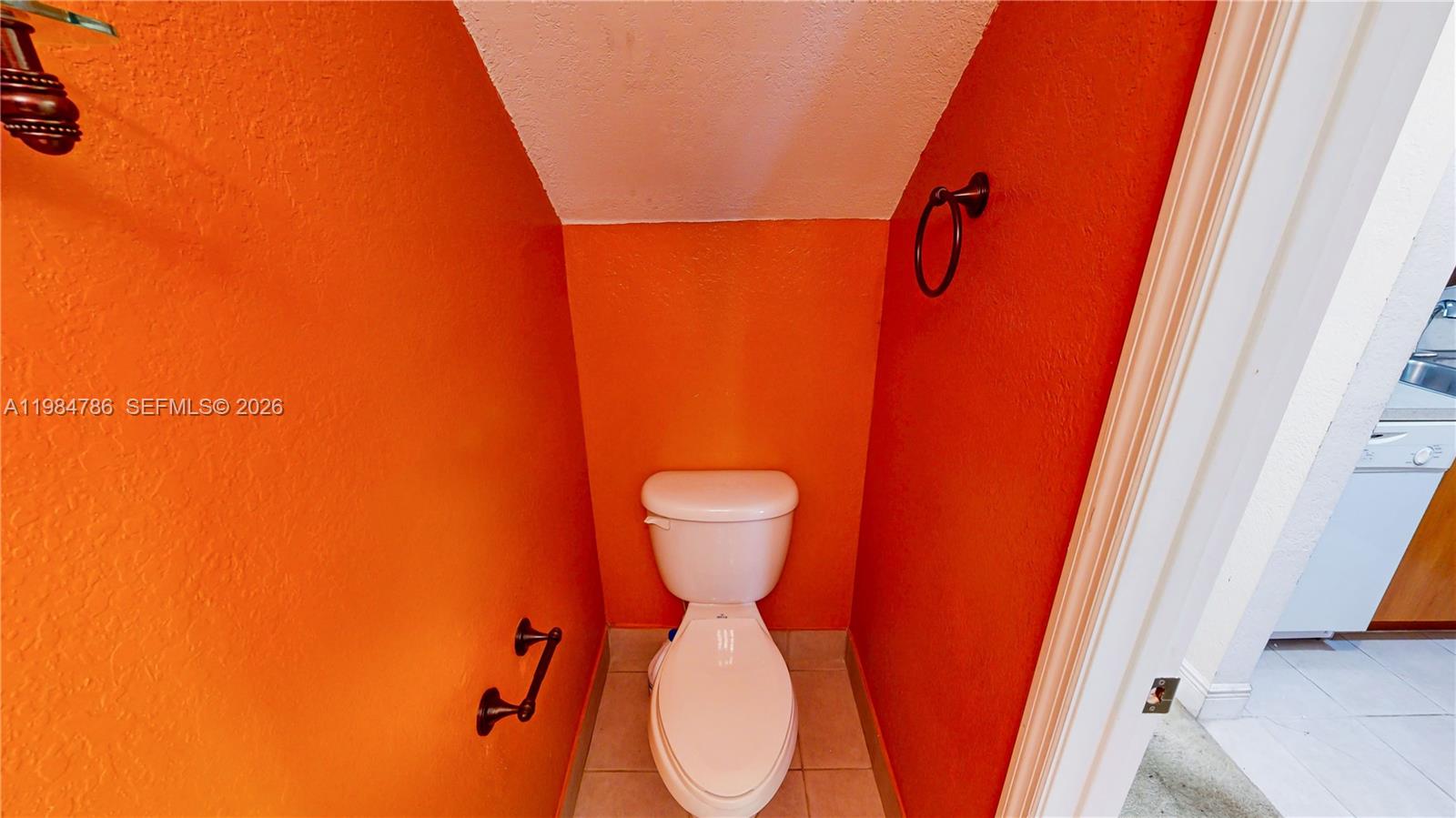 LAKE VUE VILLAS CONDO - Residential