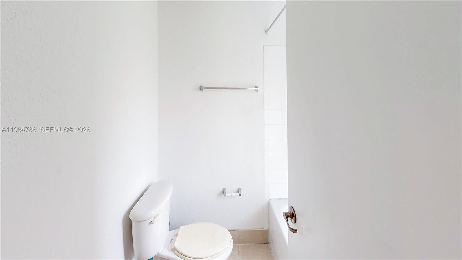 LAKE VUE VILLAS CONDO - Residential