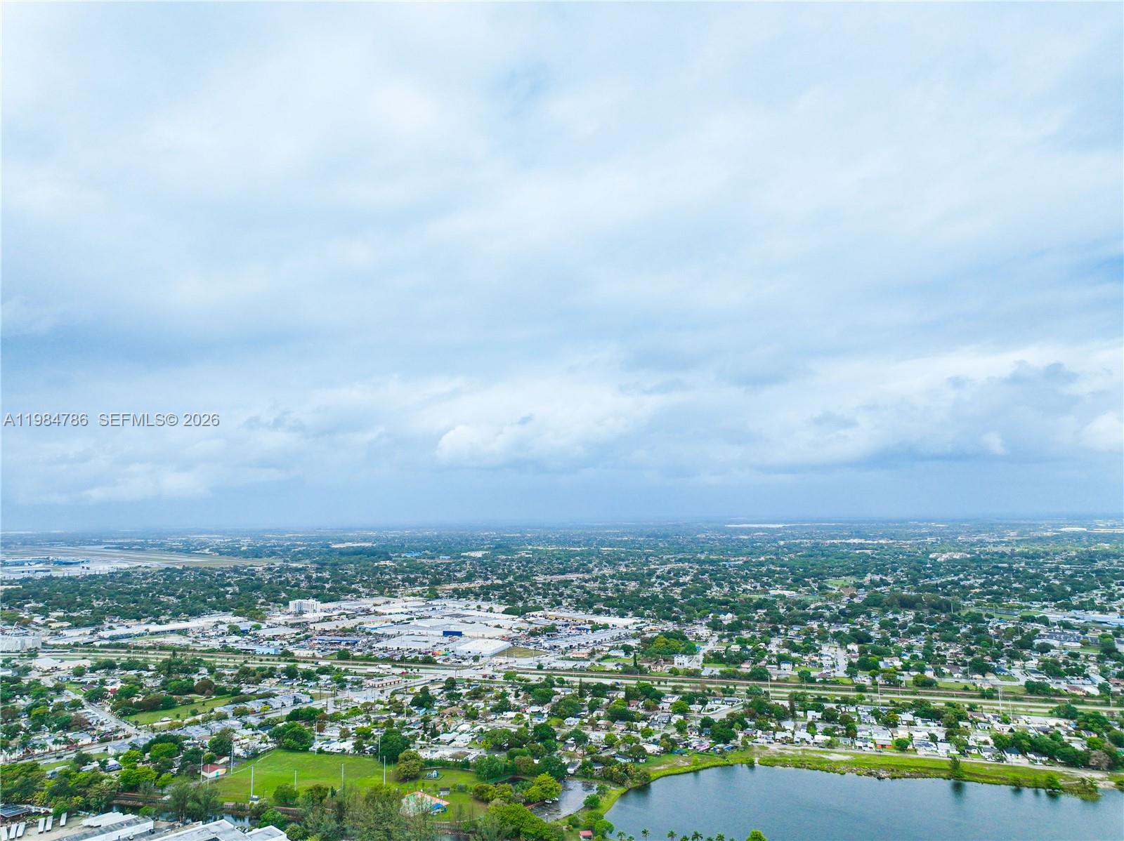 LAKE VUE VILLAS CONDO - Residential