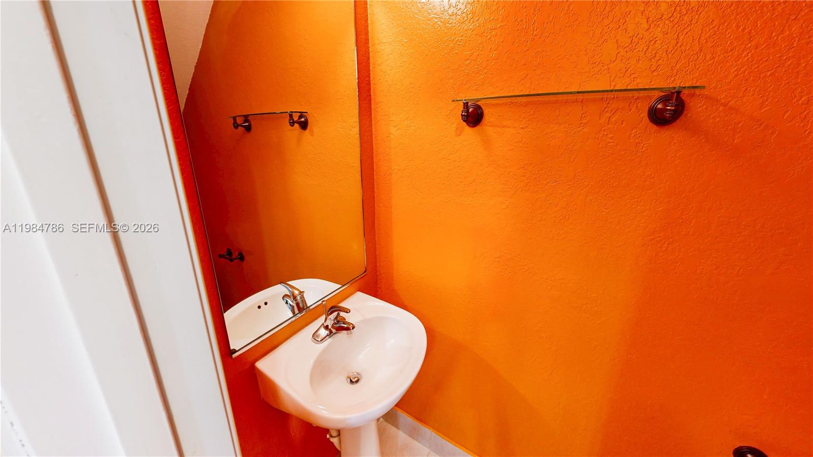 LAKE VUE VILLAS CONDO - Residential