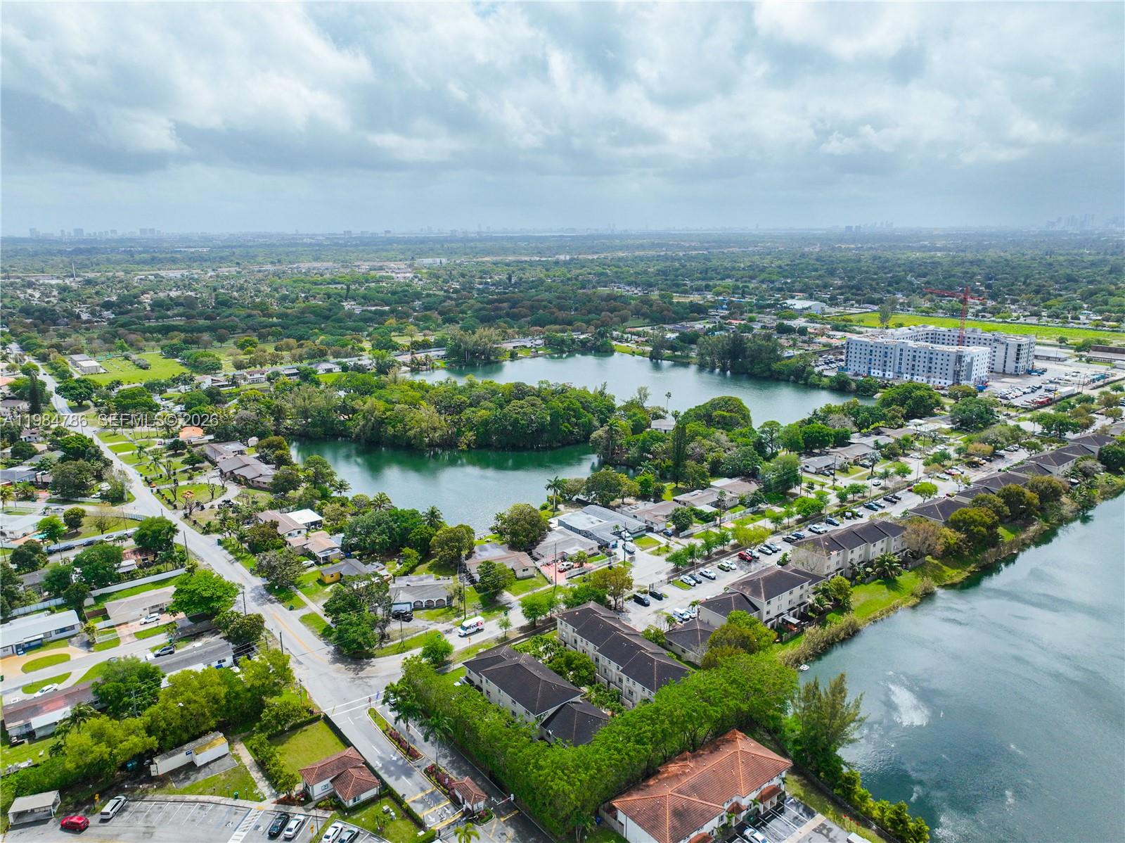 LAKE VUE VILLAS CONDO - Residential