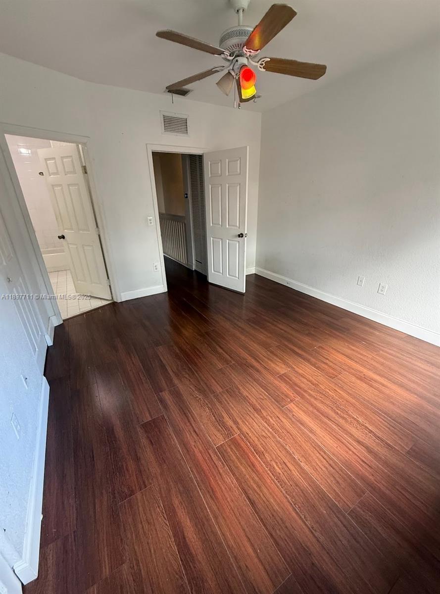 KINGS POINT COMMERCIAL PA - Residential