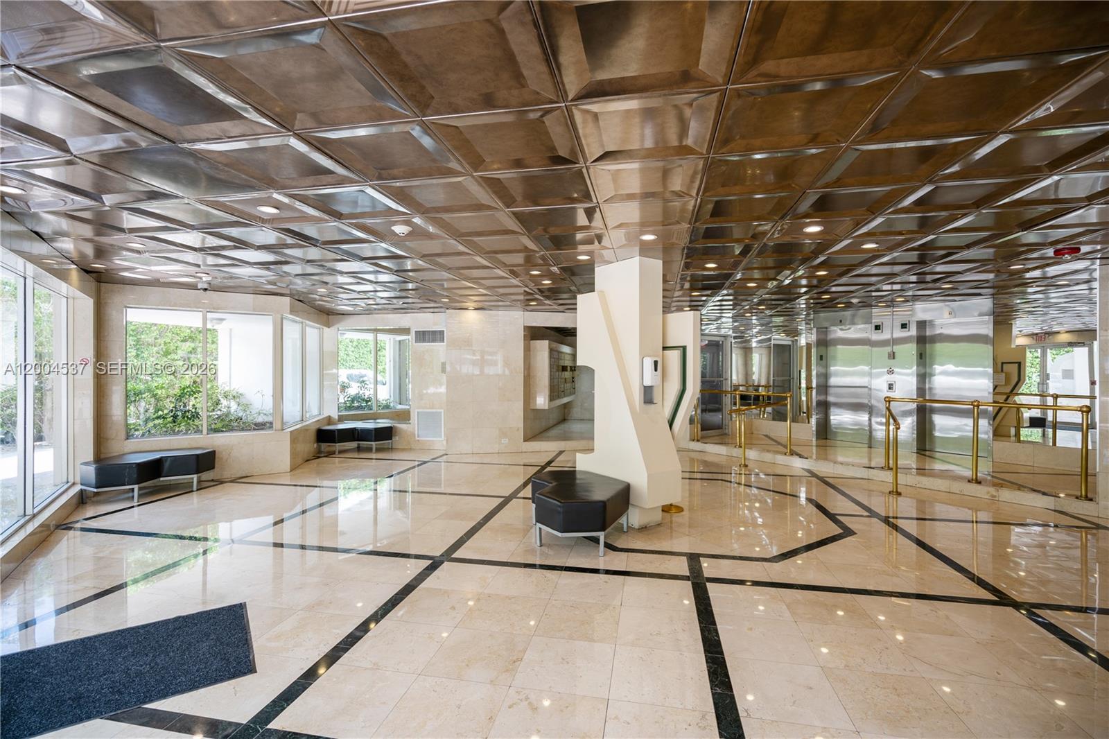 1881 Washington Ave 6D