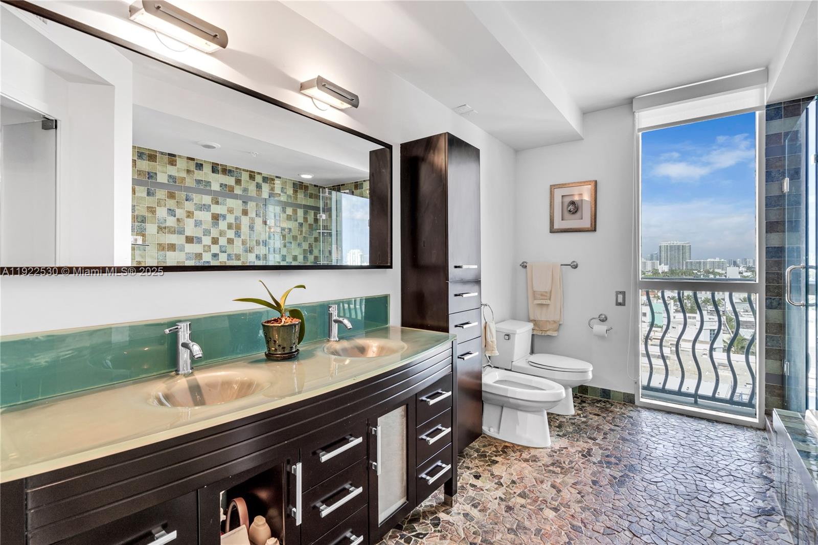 1500 OCEAN DRIVE CONDO - Residential