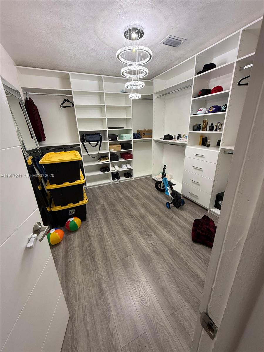 FULFORD HIGHLANDS 1ST ADD - Residential