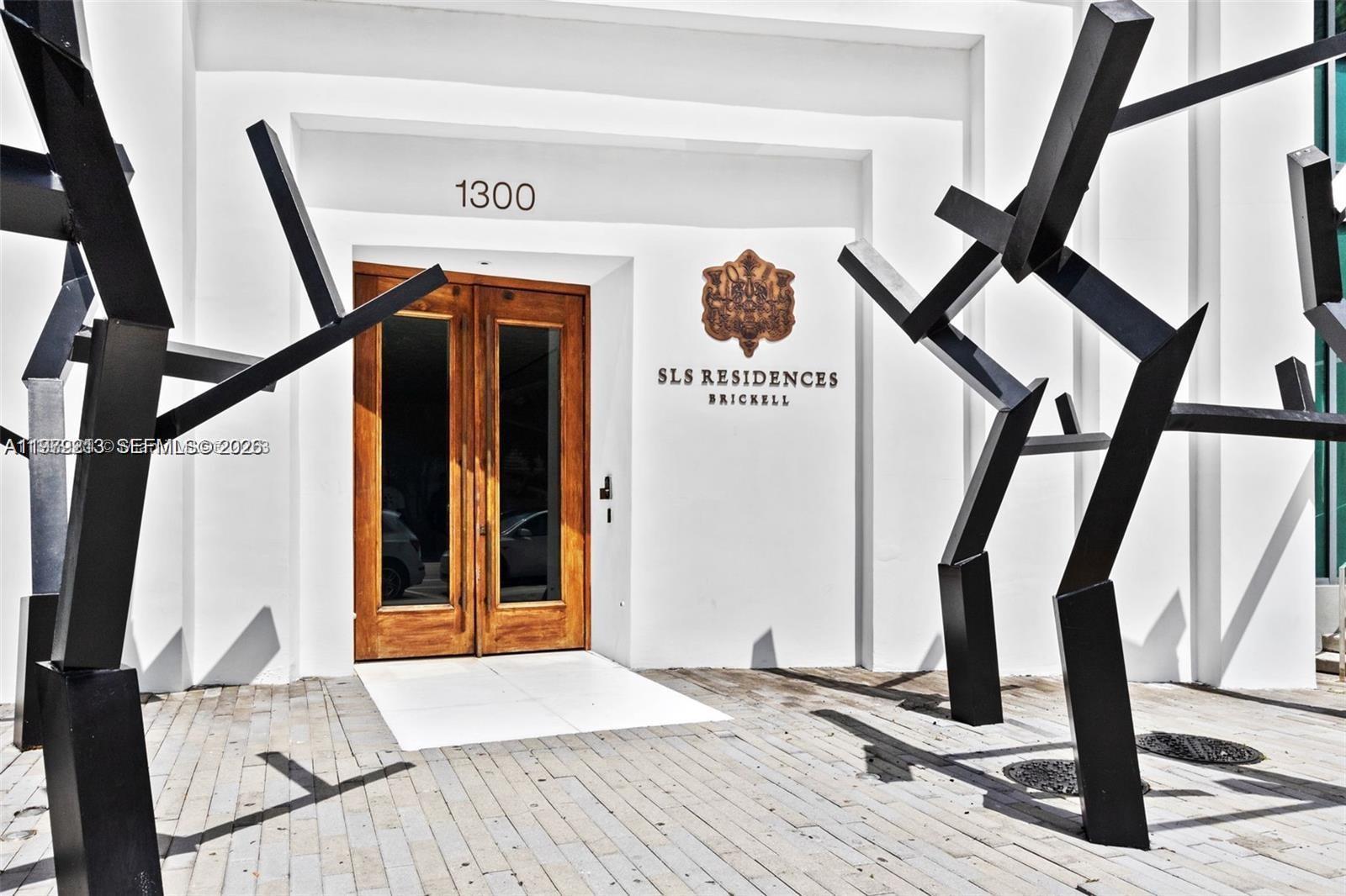 1300 S MIAMI AVENUE CONDO - Residential