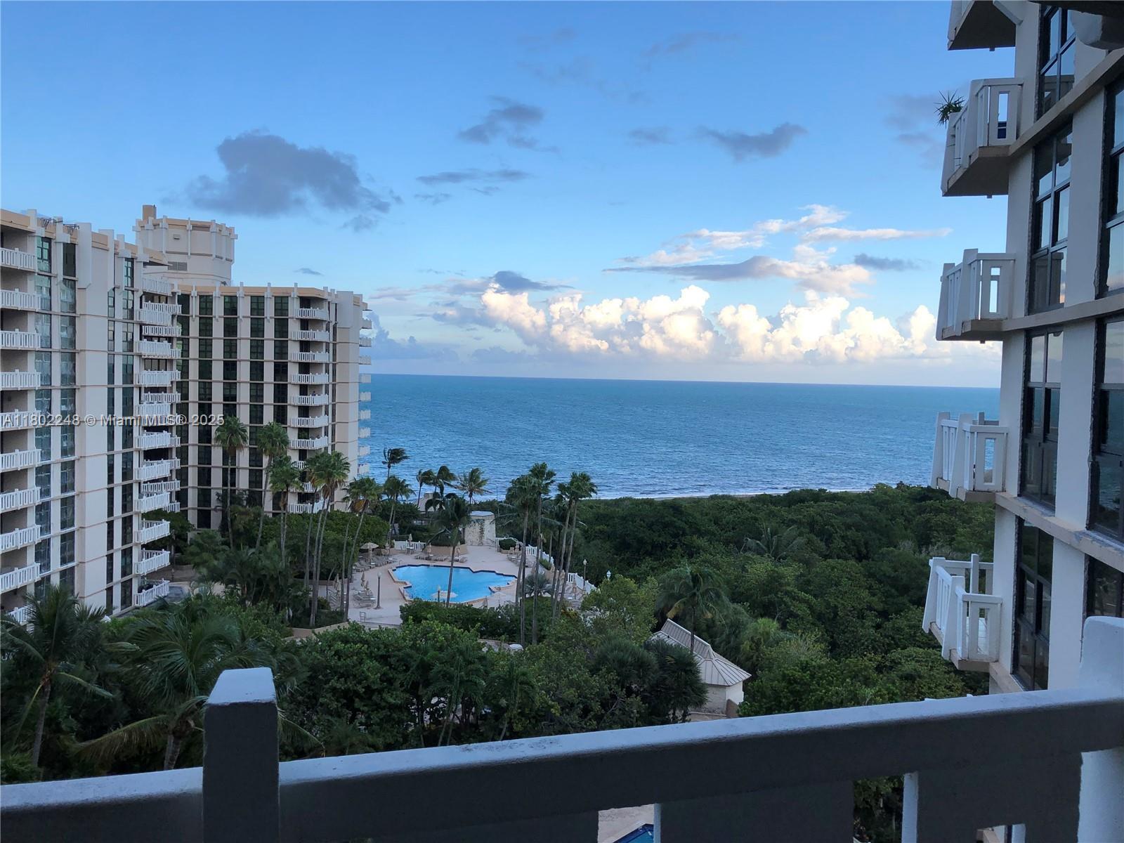 1121 Crandon Blvd D906, Key Biscayne, Miami-Dade County, Florida - 2 Bedrooms  
2 Bathrooms - 