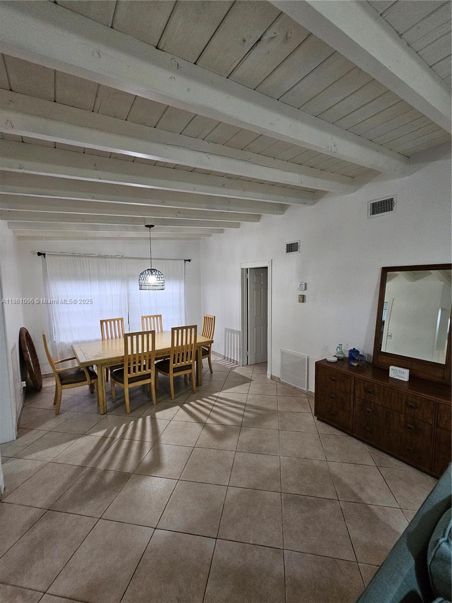 4628 Bougainvilla Dr