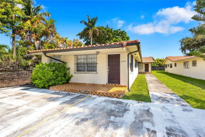 Photo 1 of 60 — 2935 SW 35th Ave, Miami, FL 33133