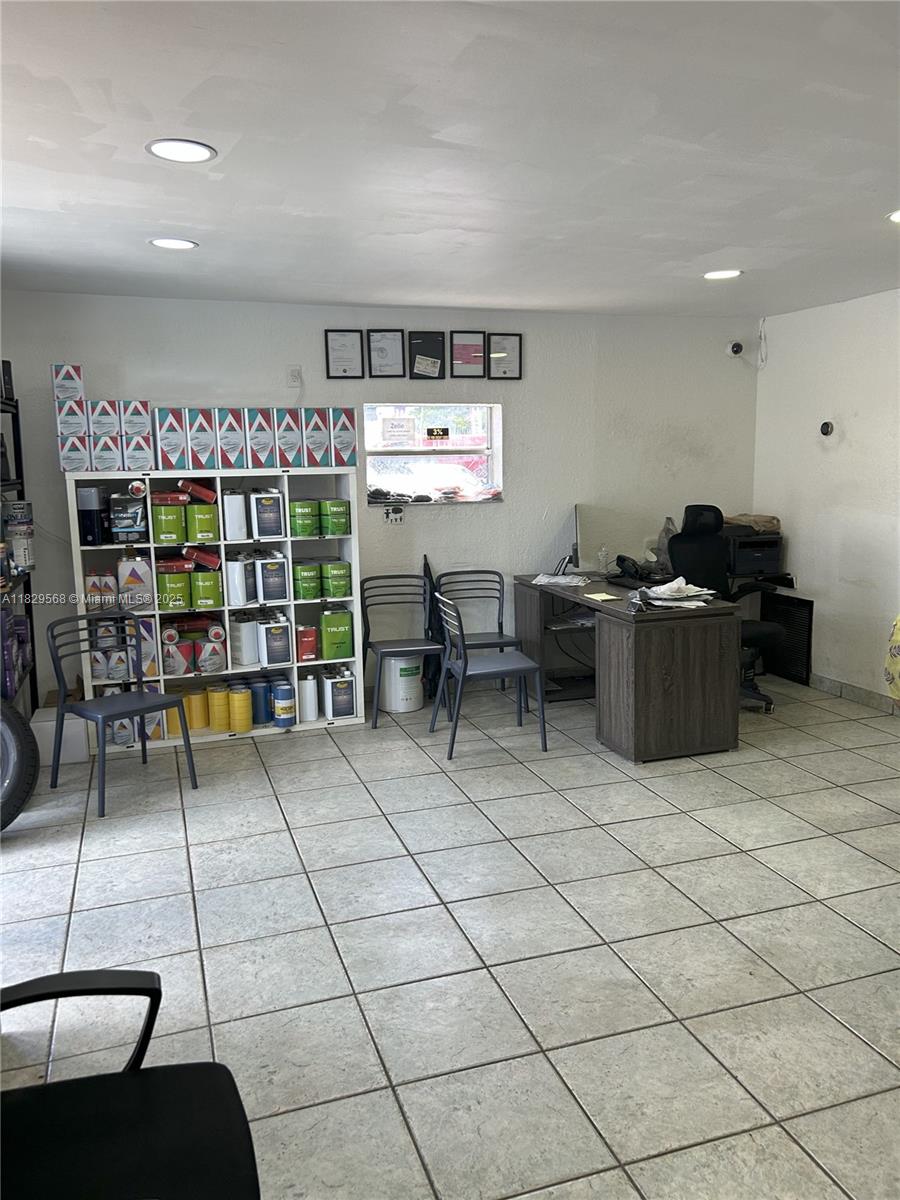 3624 NW 36th St