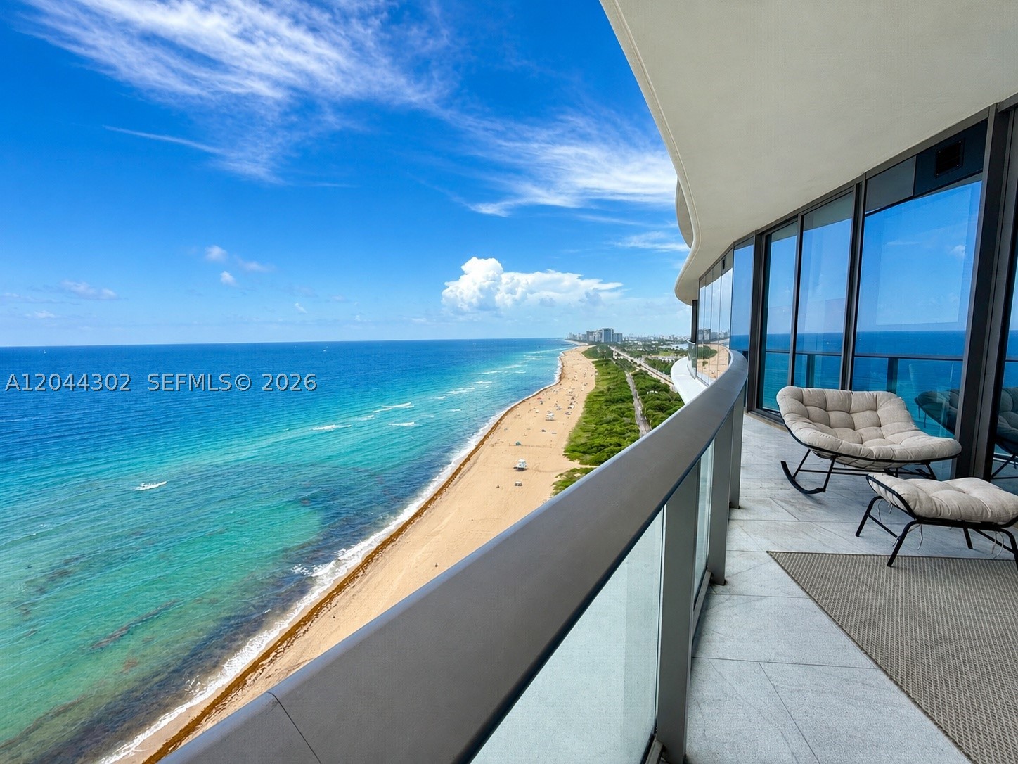 Photo 1 of 31 — 15701 Collins Ave 1703, Sunny Isles Beach, FL 33160