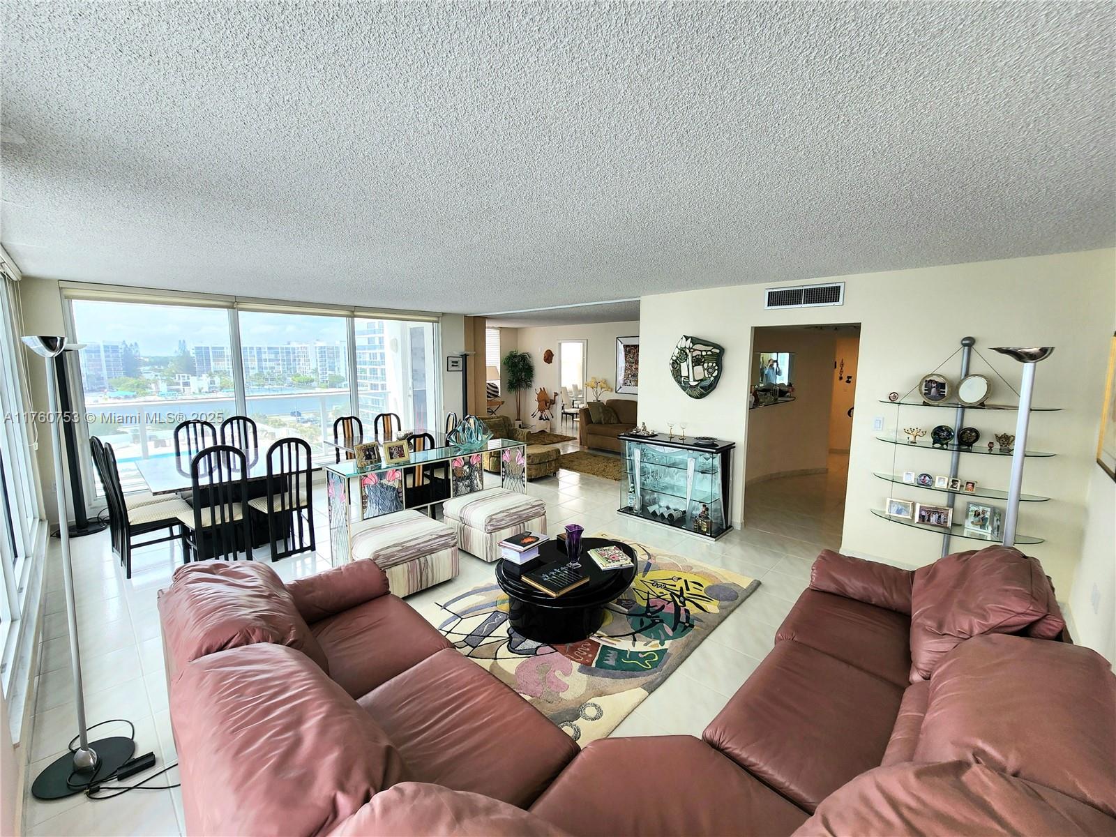 2751 S Ocean Dr 708S
