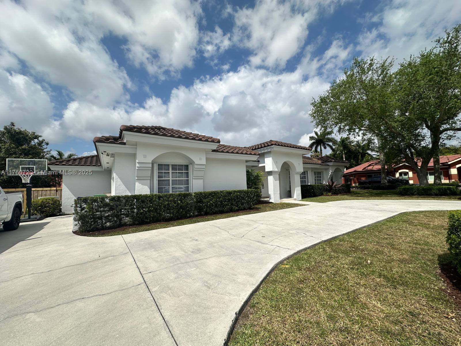 CASSANDRA ESTATES - Residential