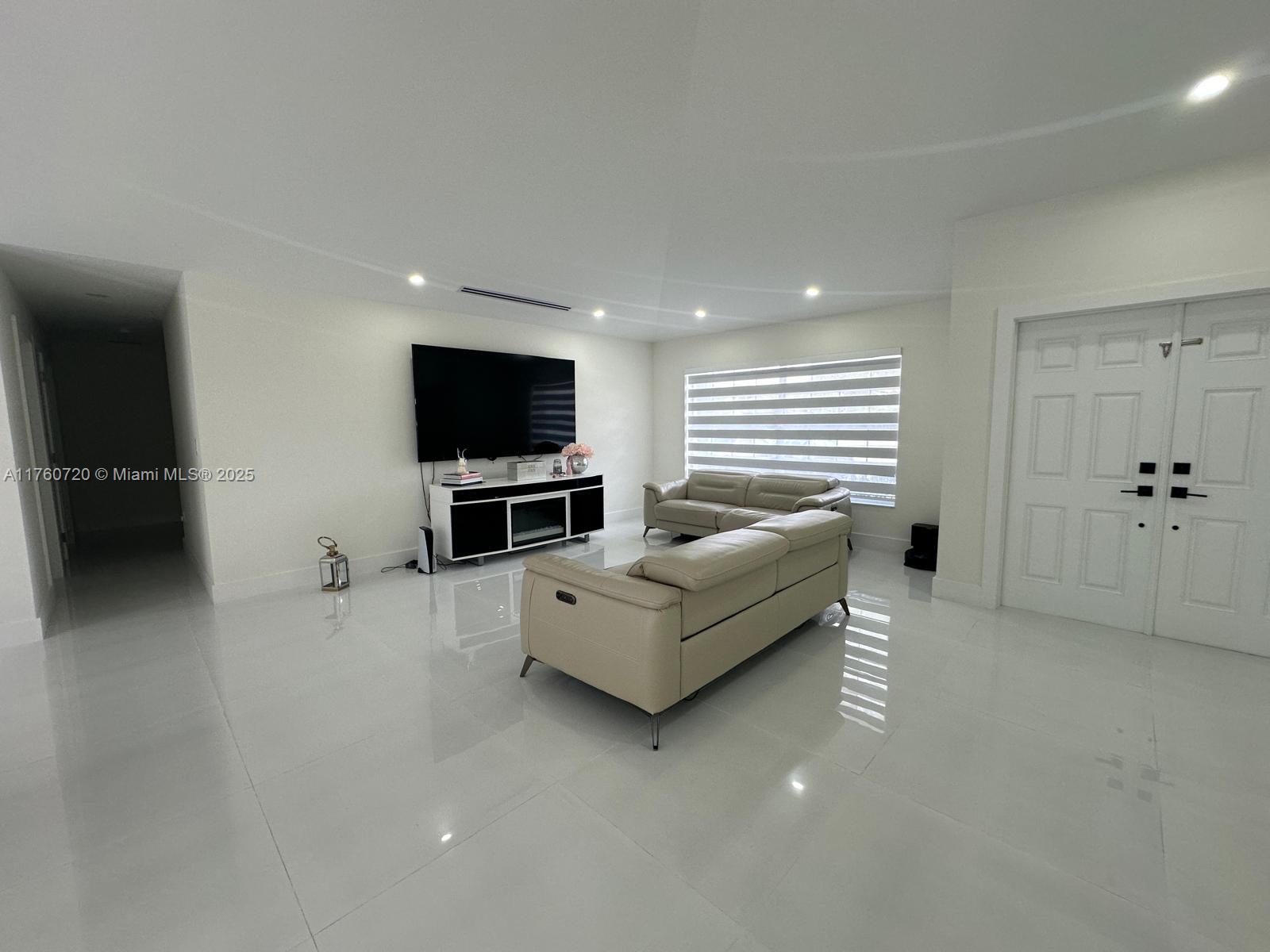 CASSANDRA ESTATES - Residential