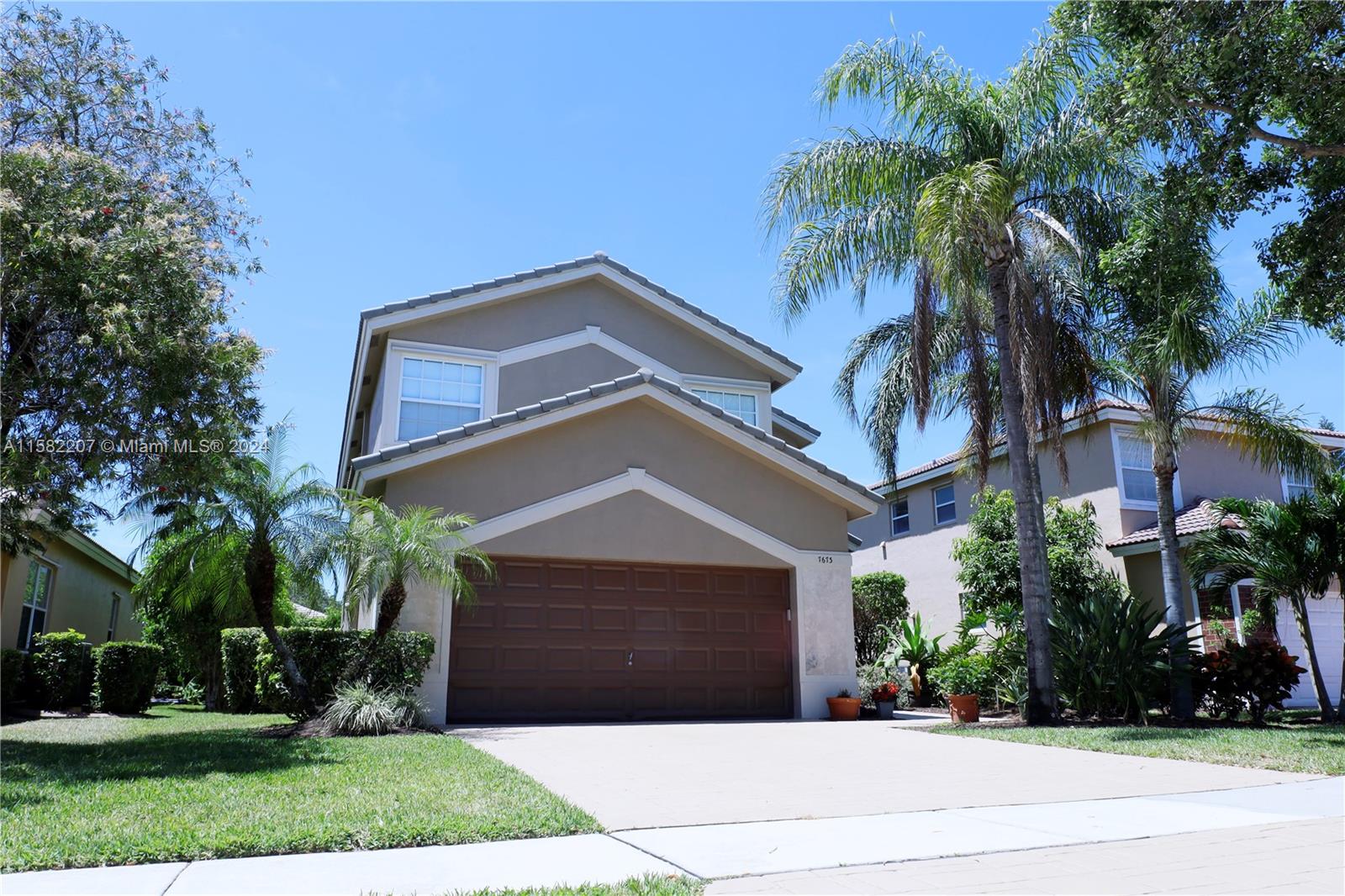Photo 1 of 7673 Nw 70th Ave, Parkland, Florida, $770,000, Web #: 11582207