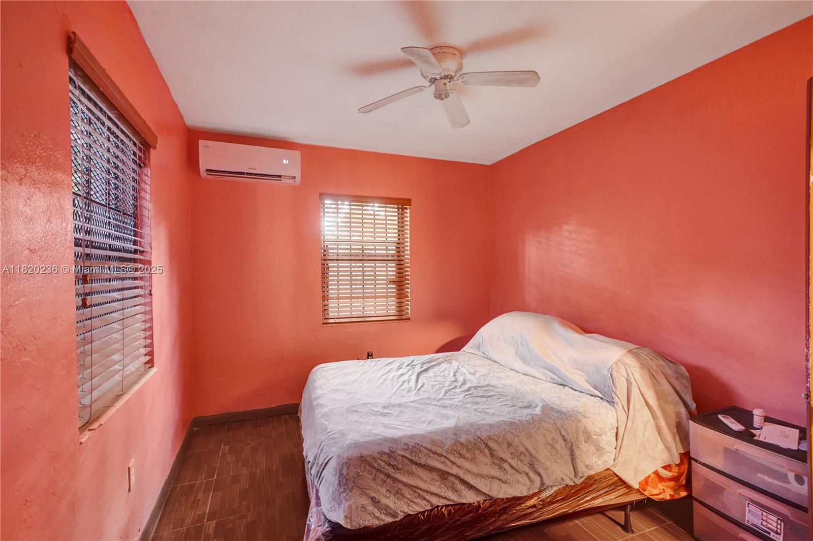 EMERALD CT 1ST ADDN - Residential Income