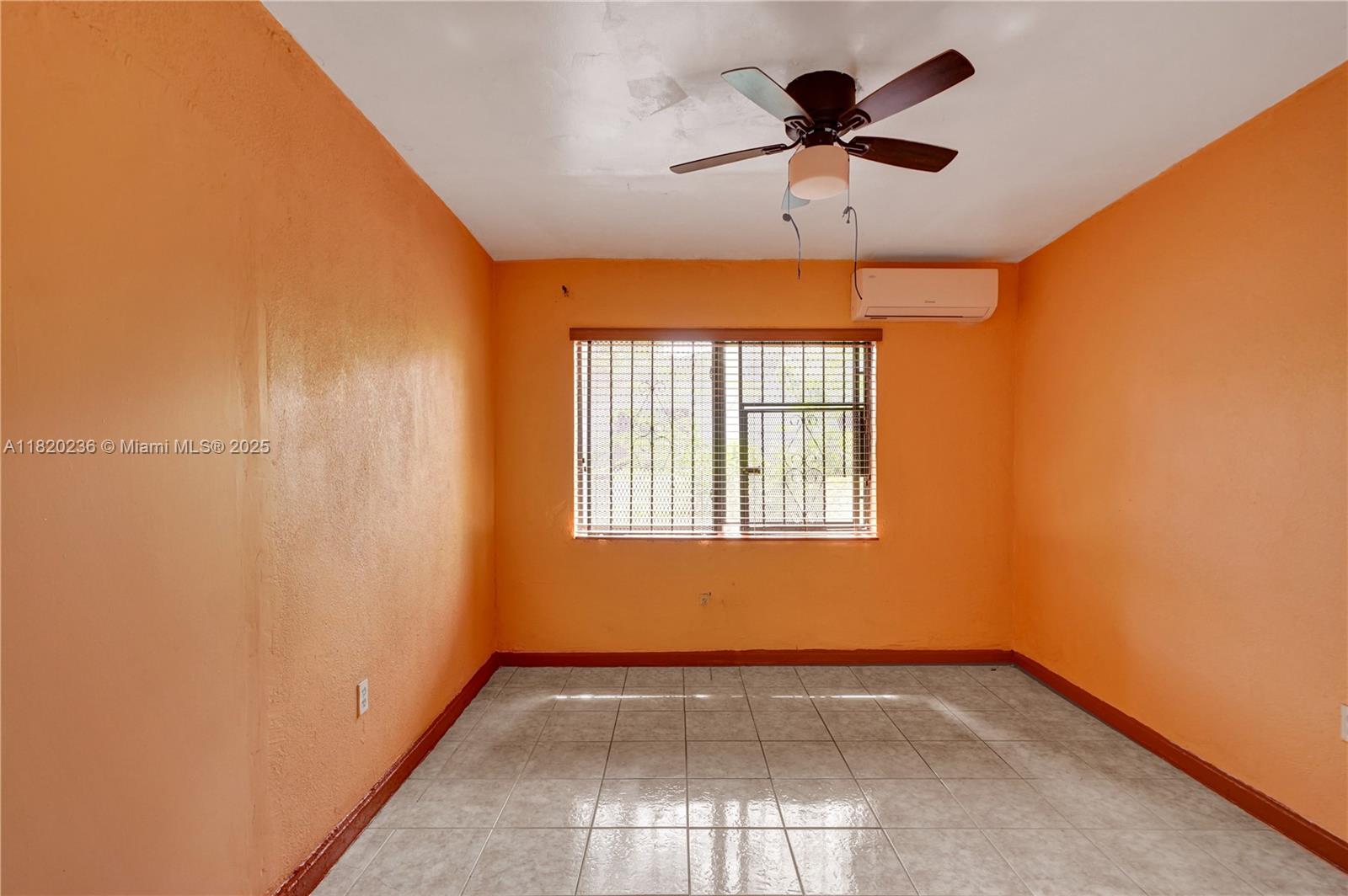 EMERALD CT 1ST ADDN - Residential Income