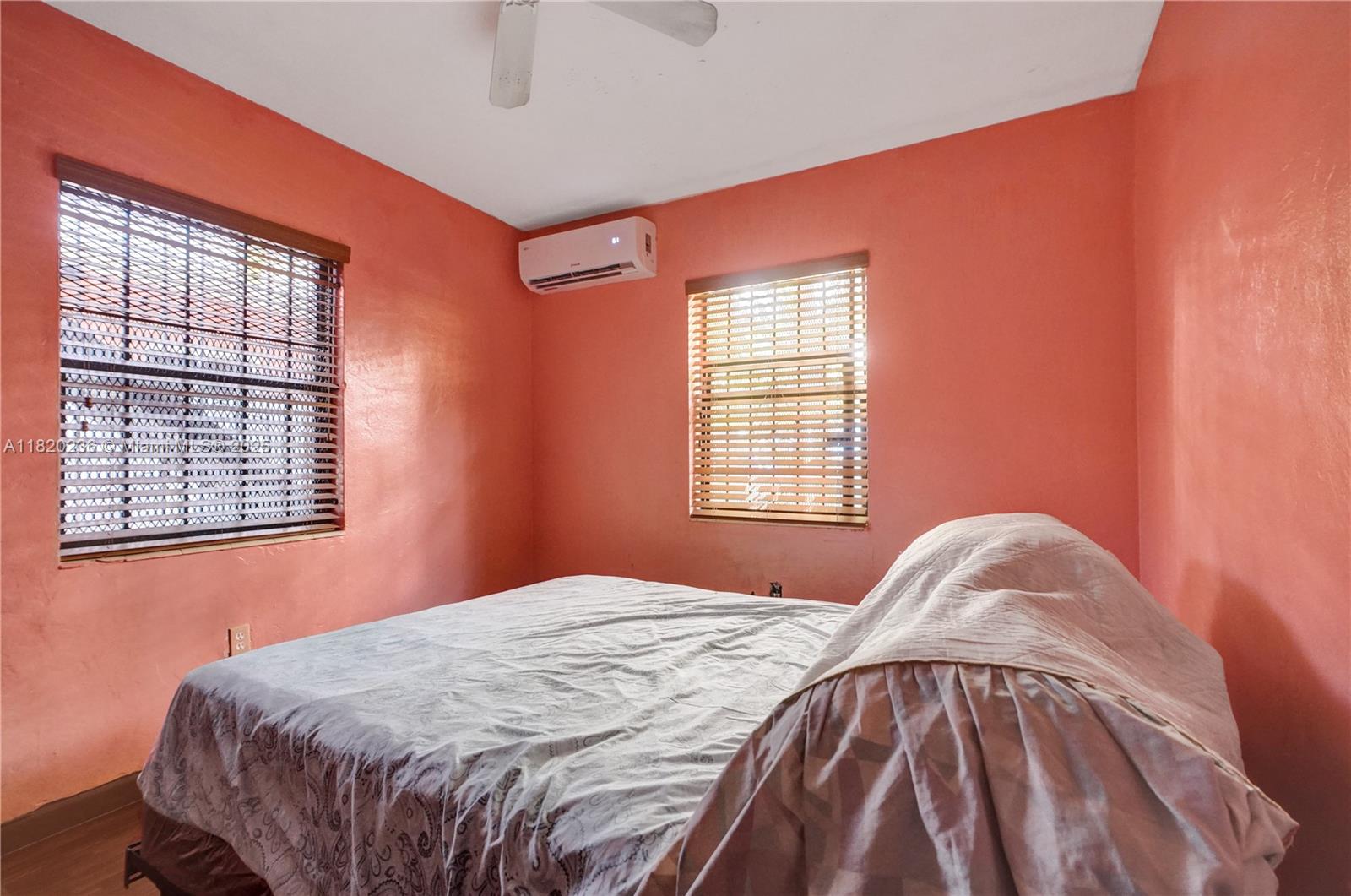 EMERALD CT 1ST ADDN - Residential Income