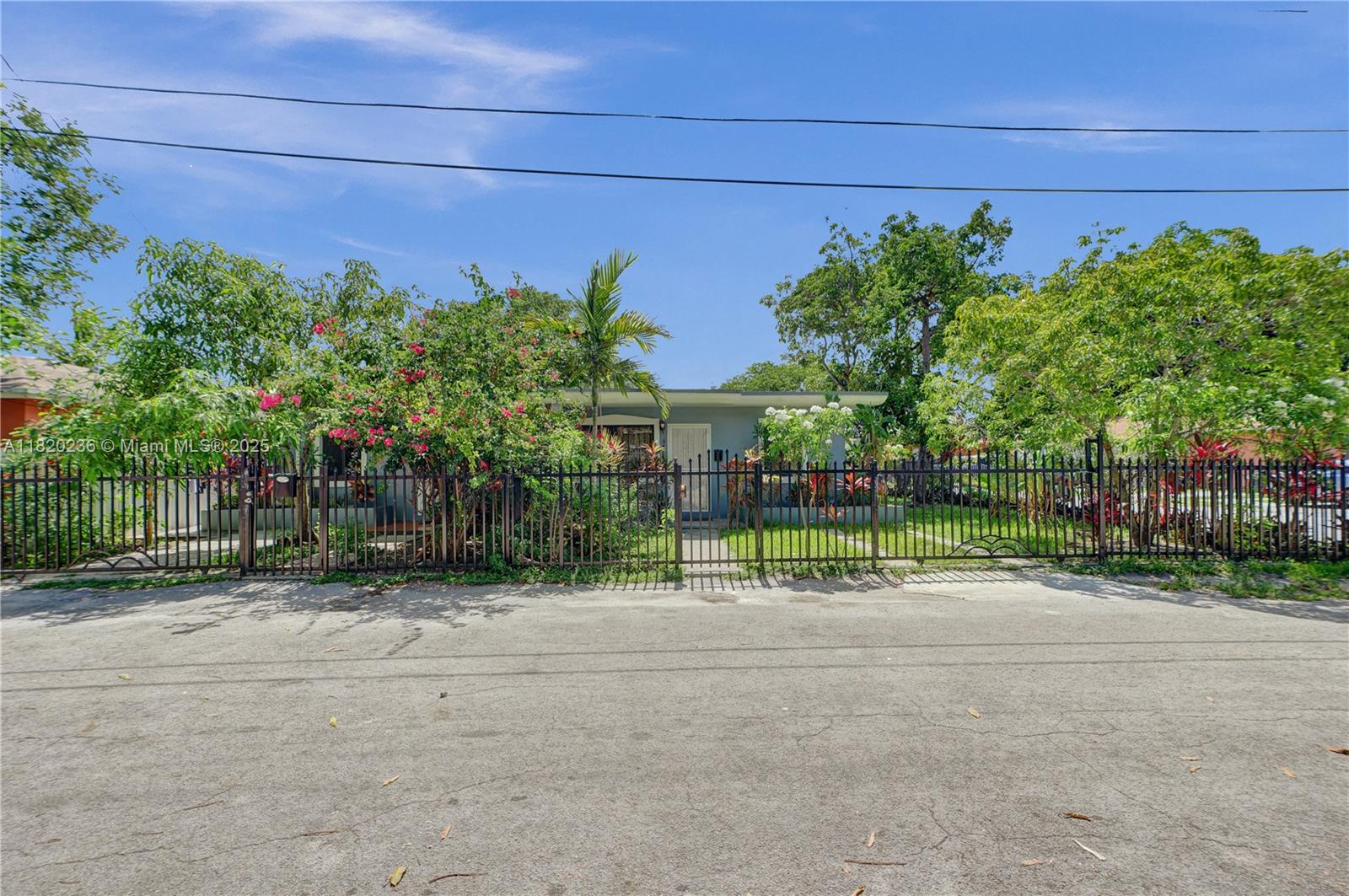 EMERALD CT 1ST ADDN - Residential Income