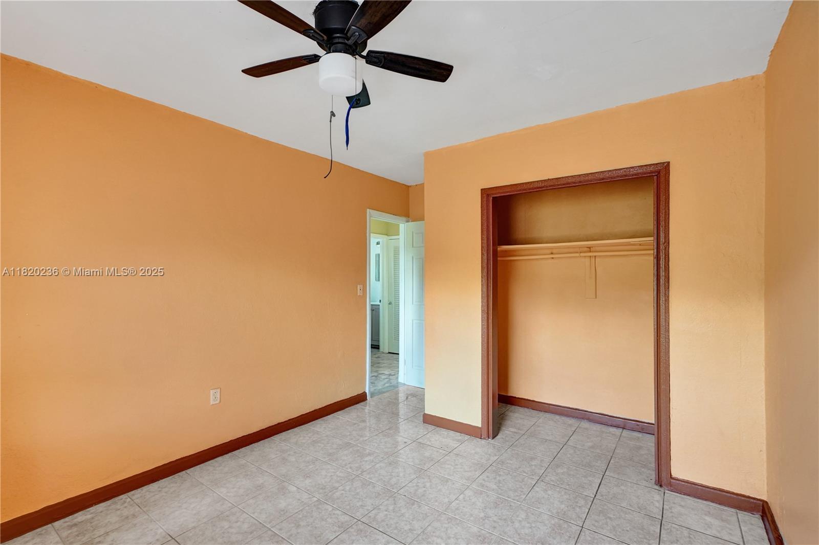 EMERALD CT 1ST ADDN - Residential Income