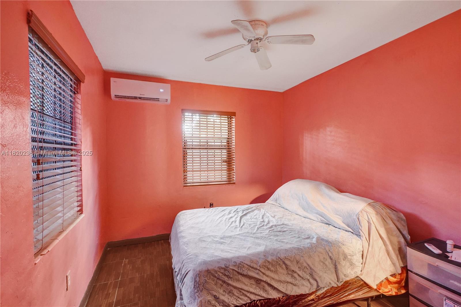 EMERALD CT 1ST ADDN - Residential Income