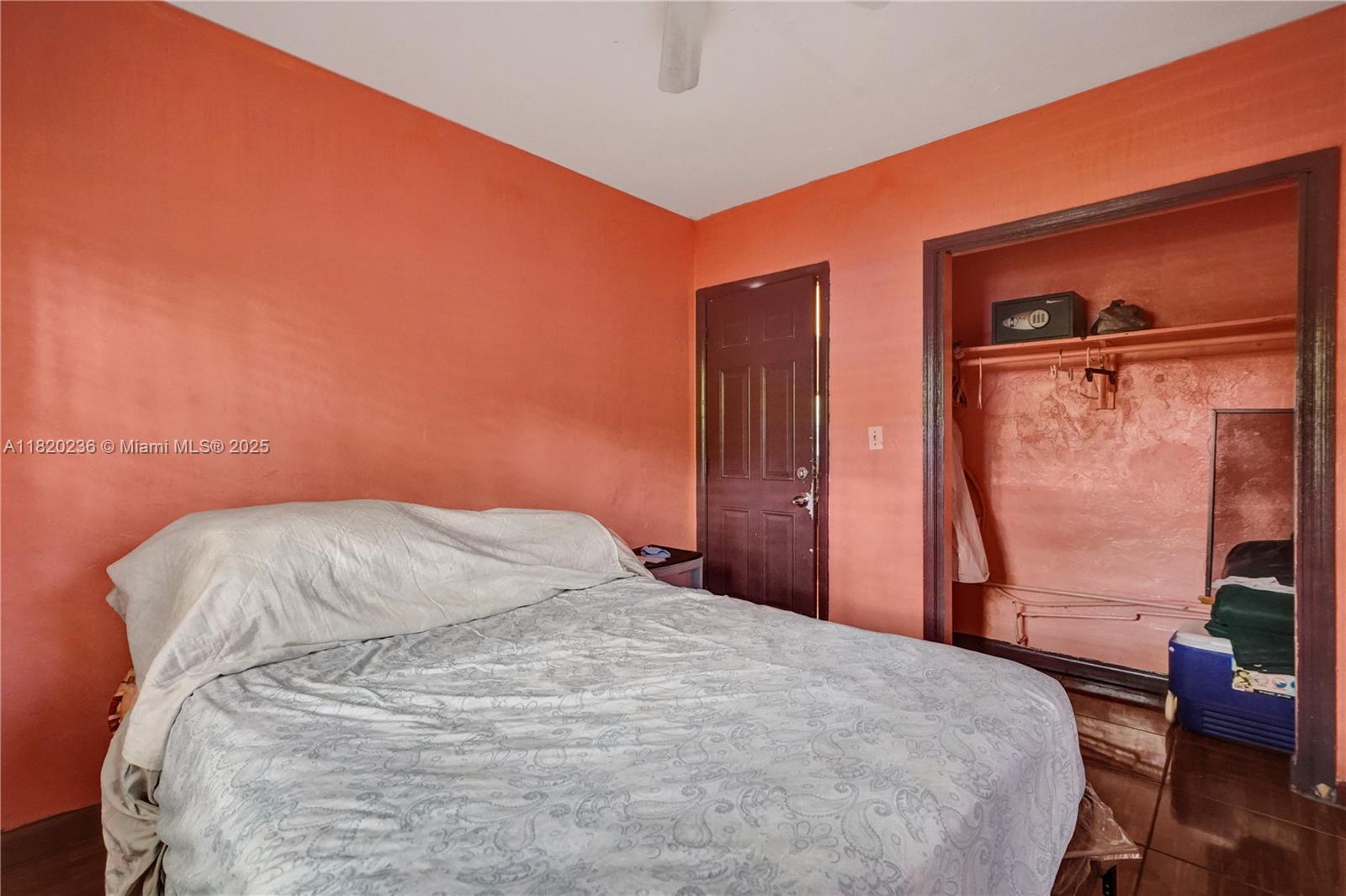 EMERALD CT 1ST ADDN - Residential Income