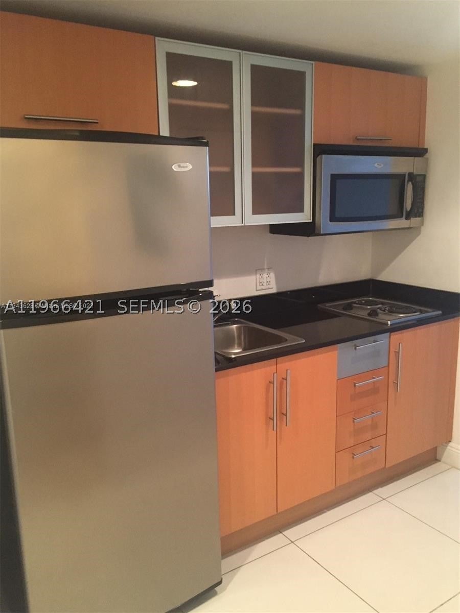 1750 N Bayshore Dr 3808