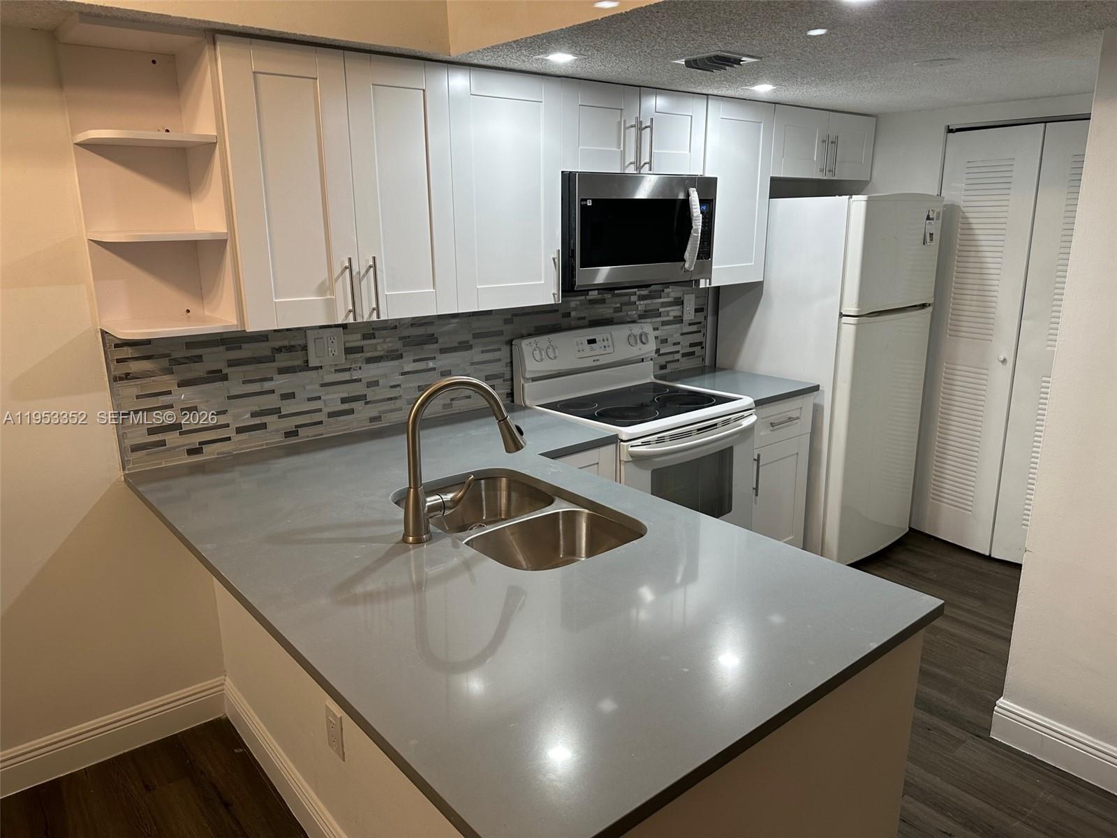 VILLA BELLINI CONDO - Residential Lease