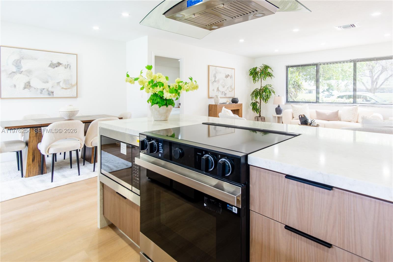 ARROWHEAD GOLF & TENNIS C - Residential