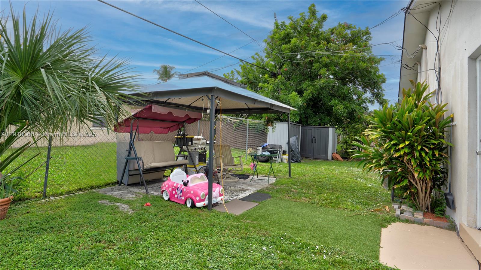 MERLIN PARK REVISED - Residential Lease