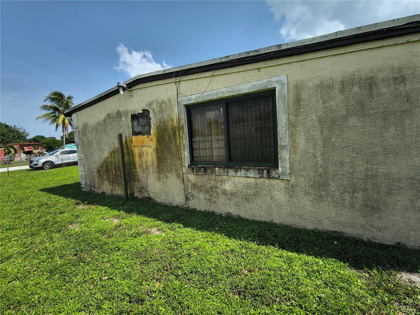 BUNCHE PARK - Residential