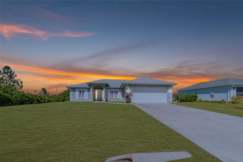 2814 25th St SW Lehigh Acres FL 33976