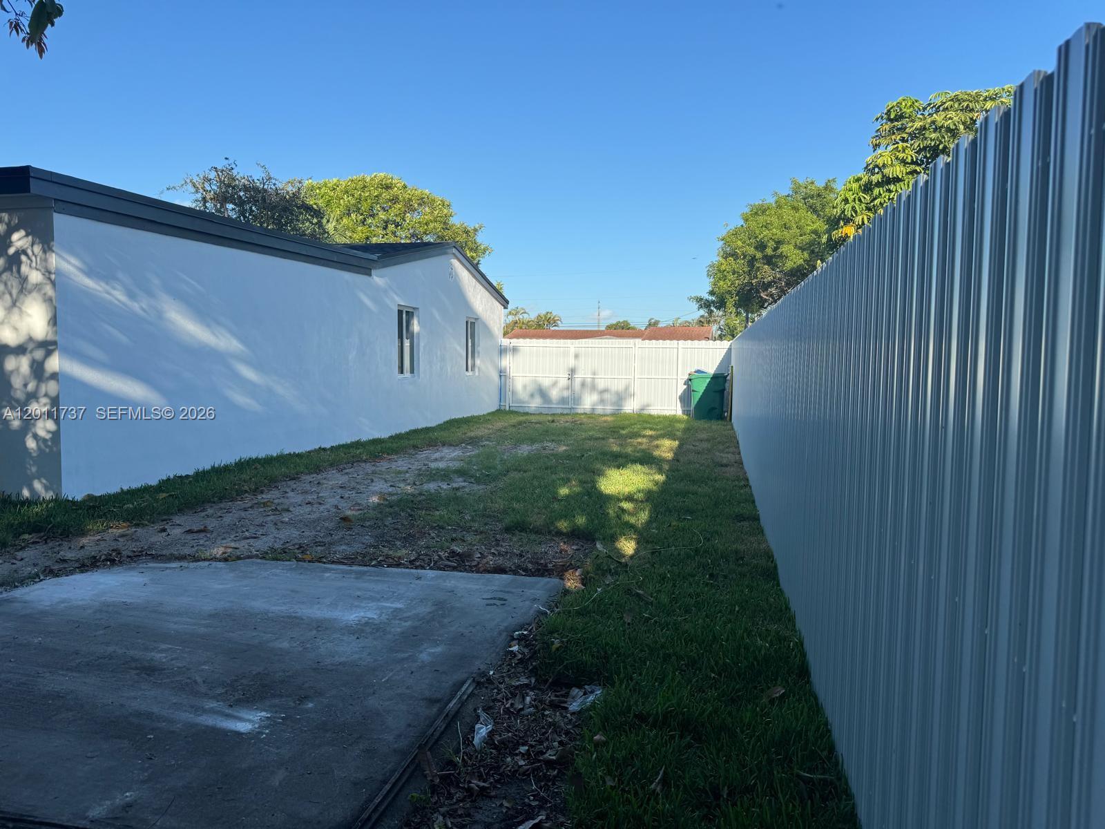 BUNCHE PARK 1ST ADDN PB 53 - Residential
