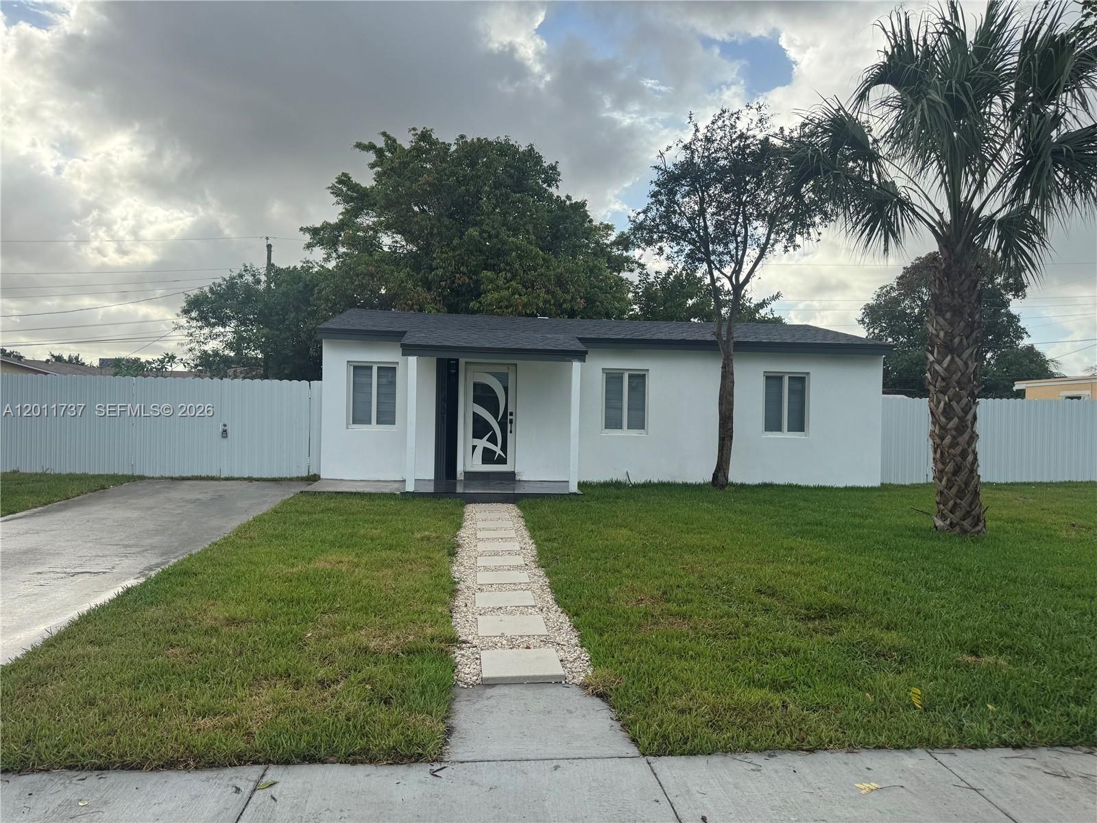 BUNCHE PARK 1ST ADDN PB 53 - Residential