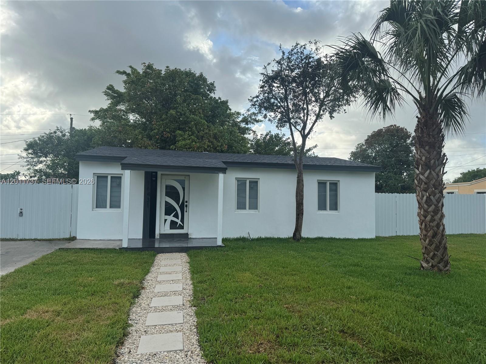 BUNCHE PARK 1ST ADDN PB 53 - Residential