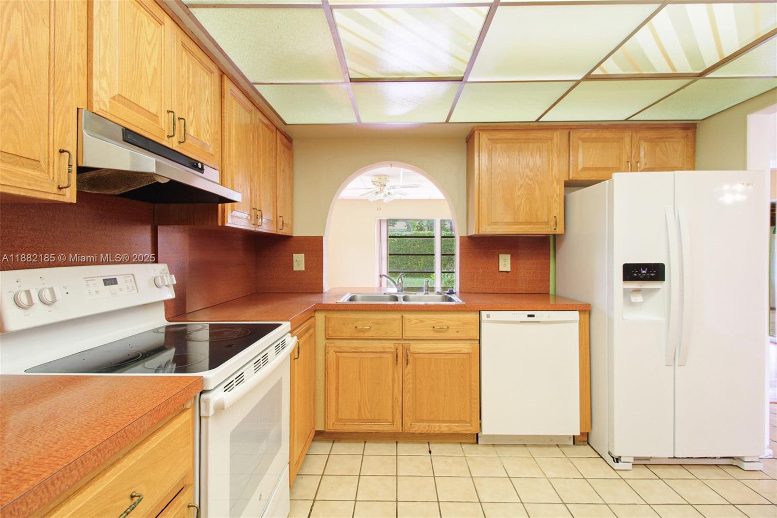 FAIRWAY PINES - Residential