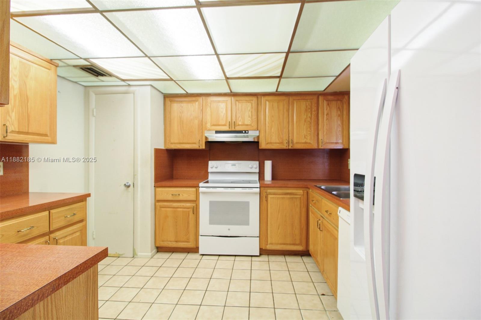 FAIRWAY PINES - Residential